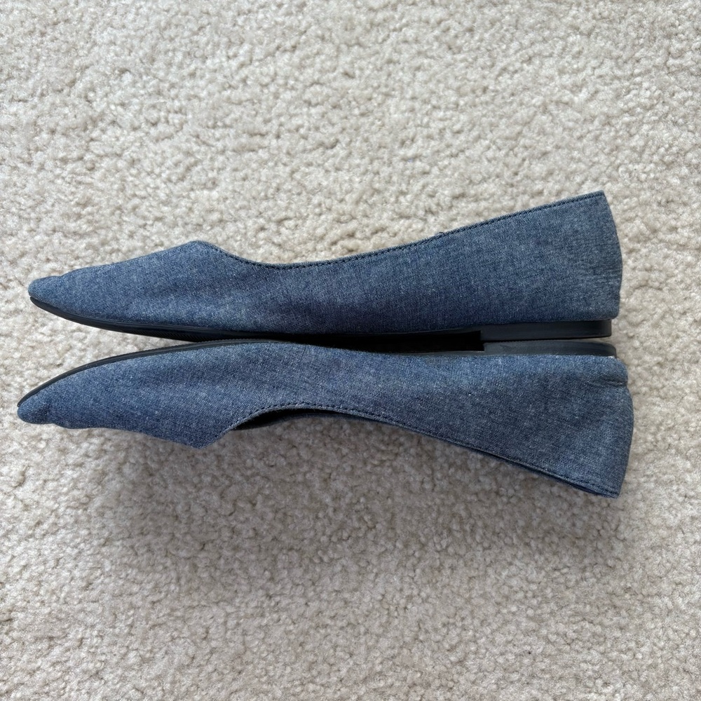 Gap Pointed Flats - Picture 6 of 6